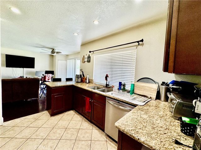 11308 Sherwood Court, Fontana, CA 92337