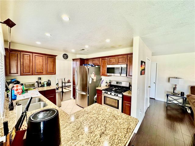 11308 Sherwood Court, Fontana, CA 92337