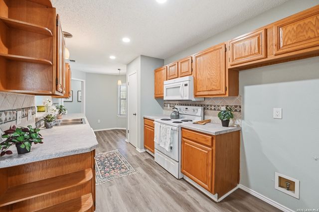 3820 Pheasant, Schertz, TX 78108