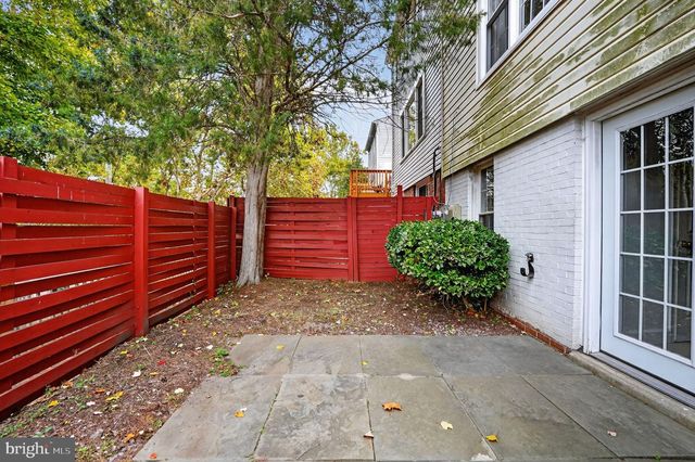 13110 PUTNAM CIR, Woodbridge, VA 22191