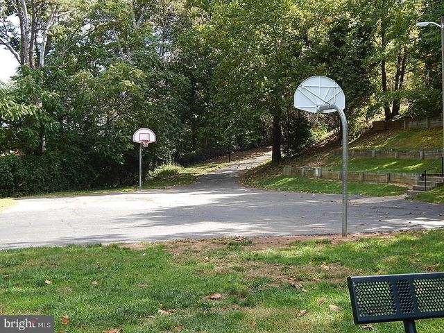 13110 PUTNAM CIR, Woodbridge, VA 22191