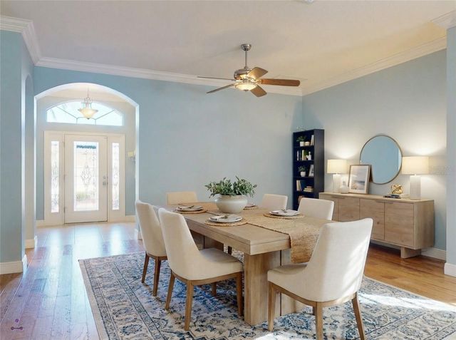 2450 CARRIAGE HILL WAY, The Villages, FL 32162