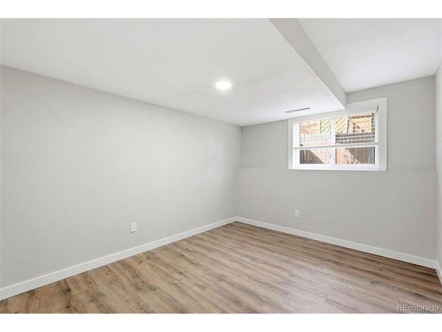 1219 Windmill Ave, Colorado Springs, CO 80907