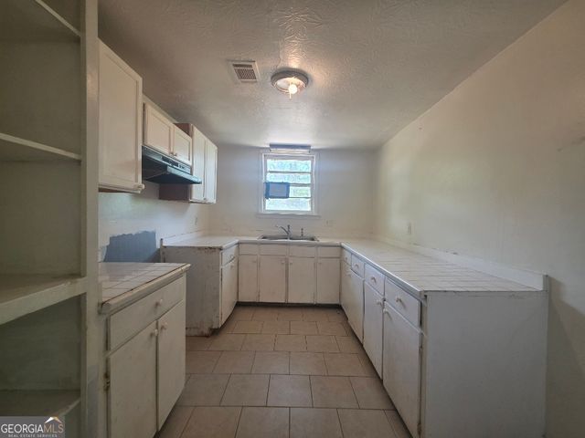 3127 Hendrix Circle SW, Covington, GA 30014