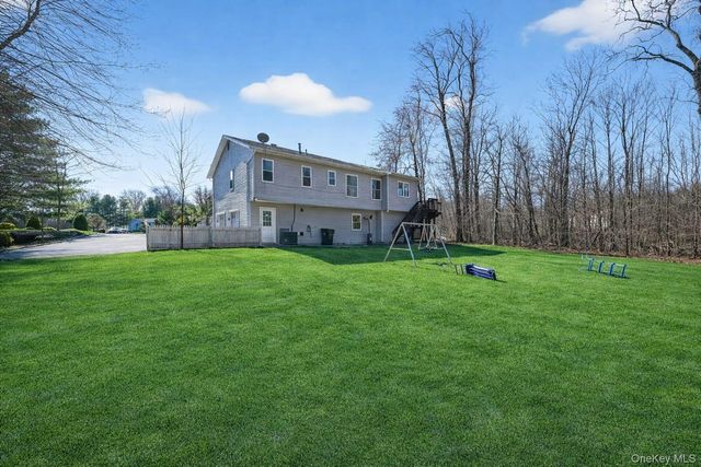 12 Aron Court, Spring Valley, NY 10977