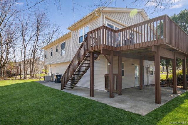 12 Aron Court, Spring Valley, NY 10977