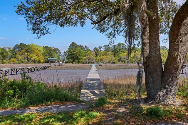 1371 River Road, Johns Island, SC 29455
