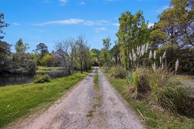 1371 River Road, Johns Island, SC 29455