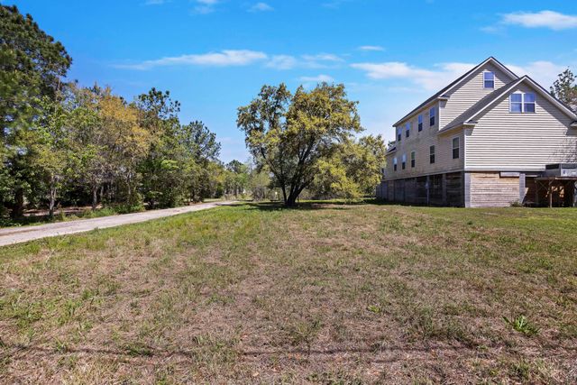 1371 River Road, Johns Island, SC 29455