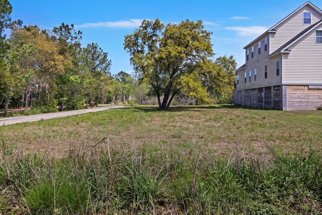 1371 River Road, Johns Island, SC 29455