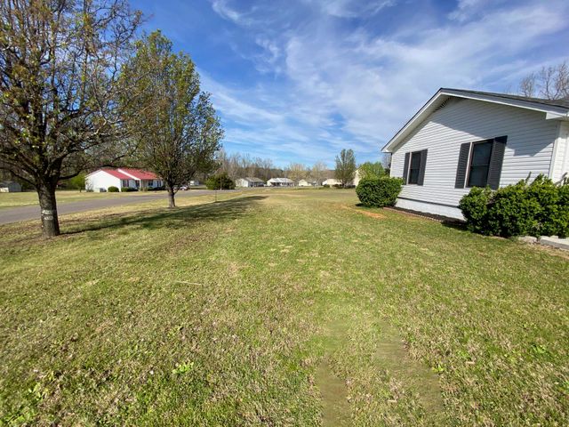 345 PAULINE DR, Adamsville, TN 38310