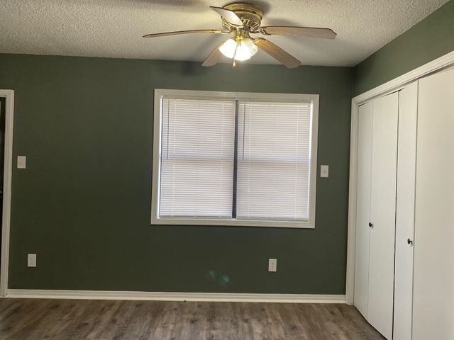 345 PAULINE DR, Adamsville, TN 38310