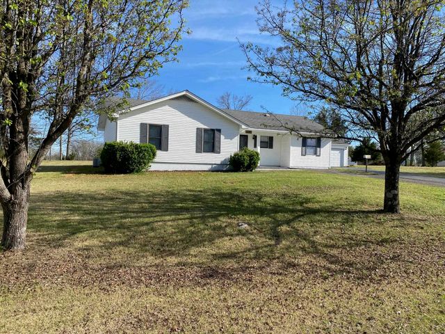 345 PAULINE DR, Adamsville, TN 38310