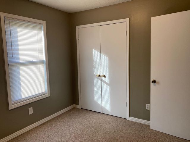 345 PAULINE DR, Adamsville, TN 38310