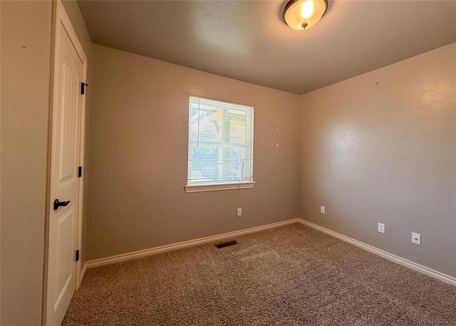 16 SW 148th Street, Oklahoma City, OK 73170