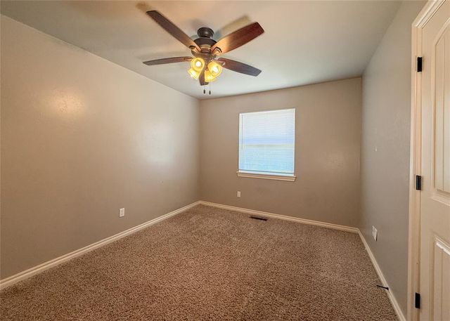 16 SW 148th Street, Oklahoma City, OK 73170