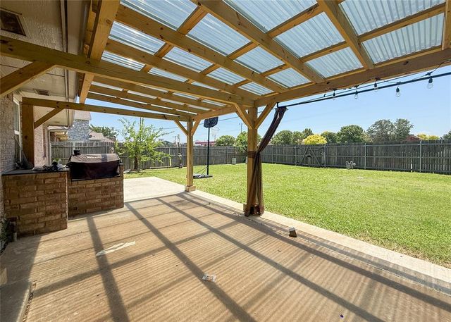 16 SW 148th Street, Oklahoma City, OK 73170