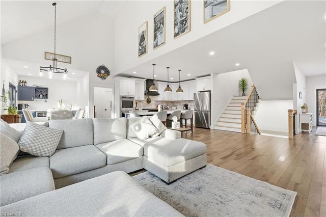 3827 Edgewater Street, High Point, NC 27265