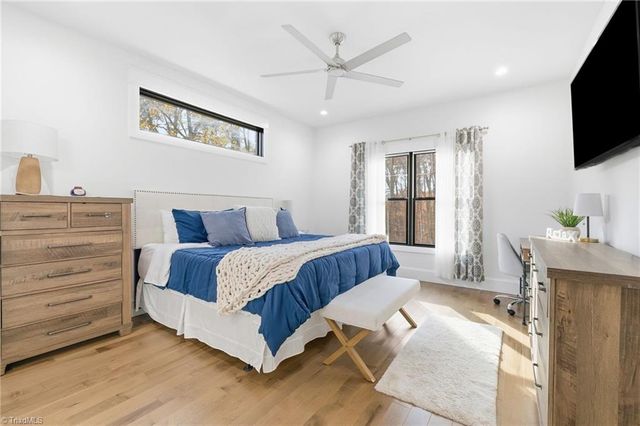 3827 Edgewater Street, High Point, NC 27265