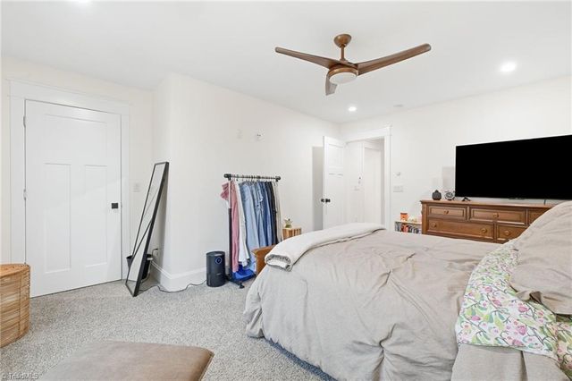 3827 Edgewater Street, High Point, NC 27265