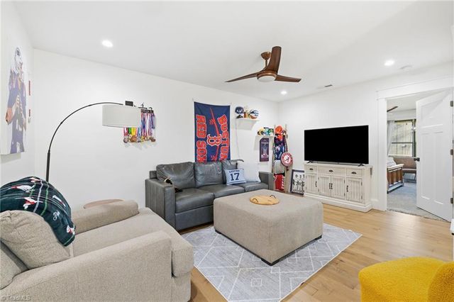 3827 Edgewater Street, High Point, NC 27265