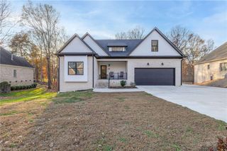 3827 Edgewater Street, High Point, NC 27265