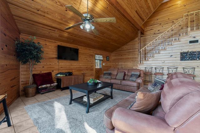 287 Harbor Addition Drive, Livingston, TX 77351