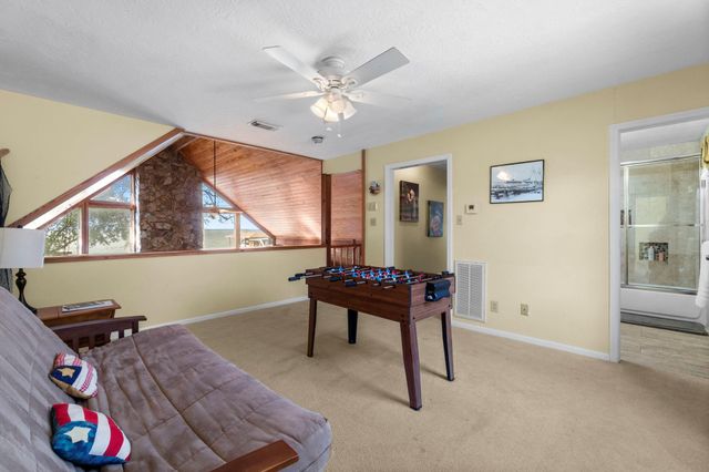 287 Harbor Addition Drive, Livingston, TX 77351