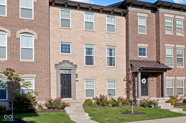 361 Fairfax Way, Zionsville, IN 46077