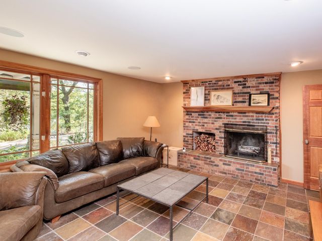 4350 River Road S, Afton, MN 55001