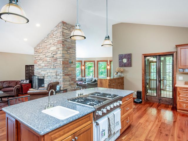 4350 River Road S, Afton, MN 55001