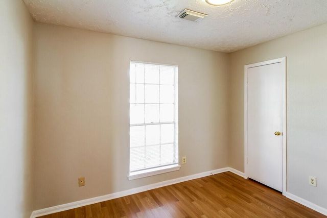 7342 Sonnet Glen Lane, Houston, TX 77095
