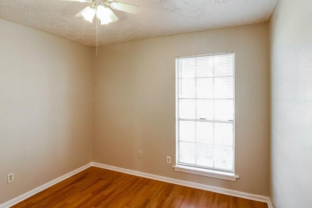 7342 Sonnet Glen Lane, Houston, TX 77095