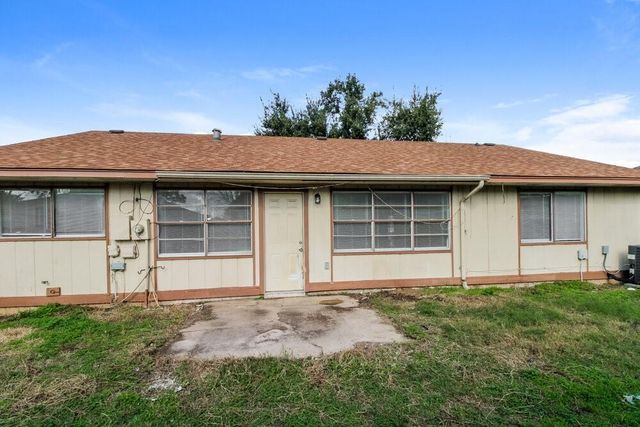 7342 Sonnet Glen Lane, Houston, TX 77095