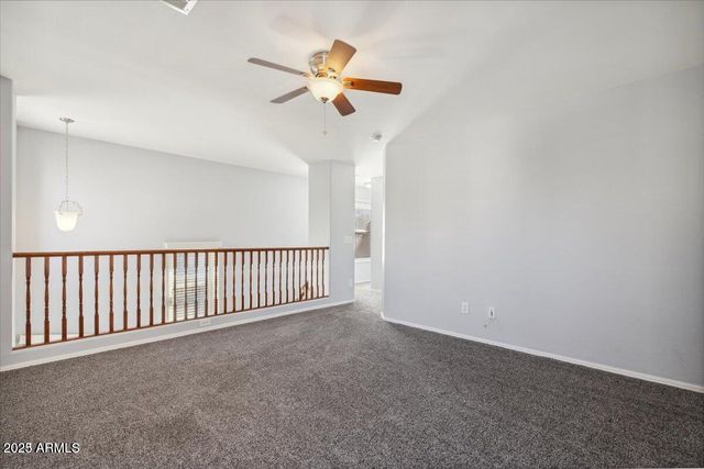 2233 E PECAN Road, Phoenix, AZ 85040