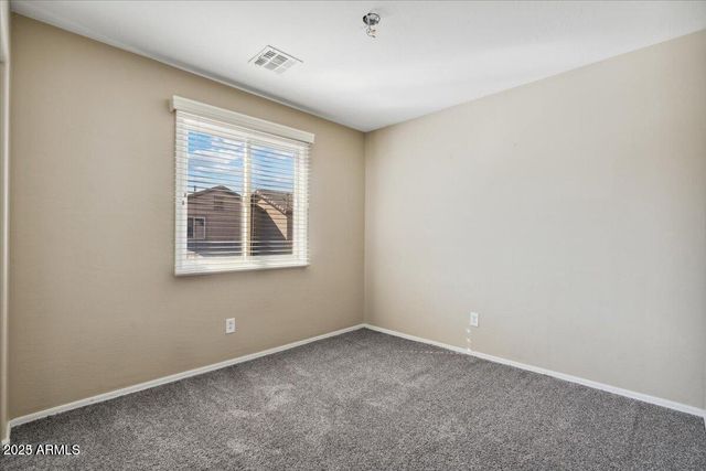 2233 E PECAN Road, Phoenix, AZ 85040