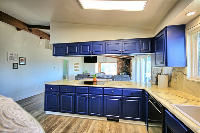 401 Tumbleweed Drive, Jacksonville, OR 97530