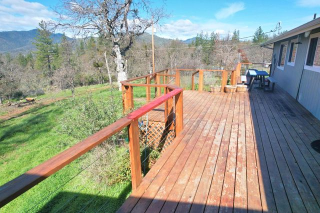 401 Tumbleweed Drive, Jacksonville, OR 97530