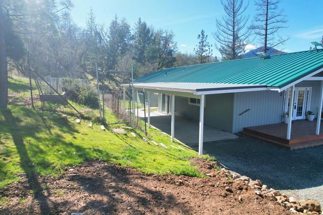 401 Tumbleweed Drive, Jacksonville, OR 97530