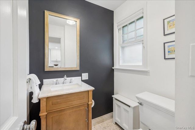 1355 Roosevelt Avenue, Pelham, NY 10803