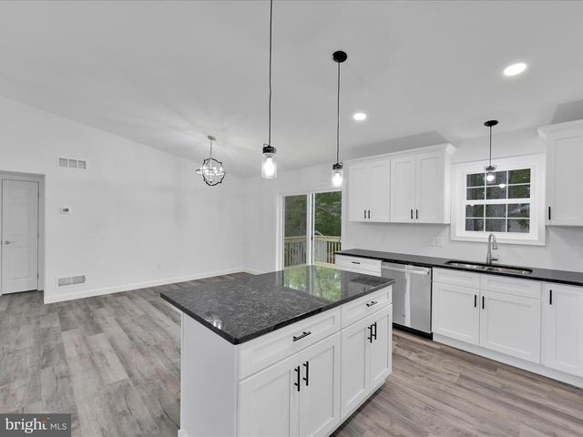 1591 STAG DR, Auburn, PA 17922