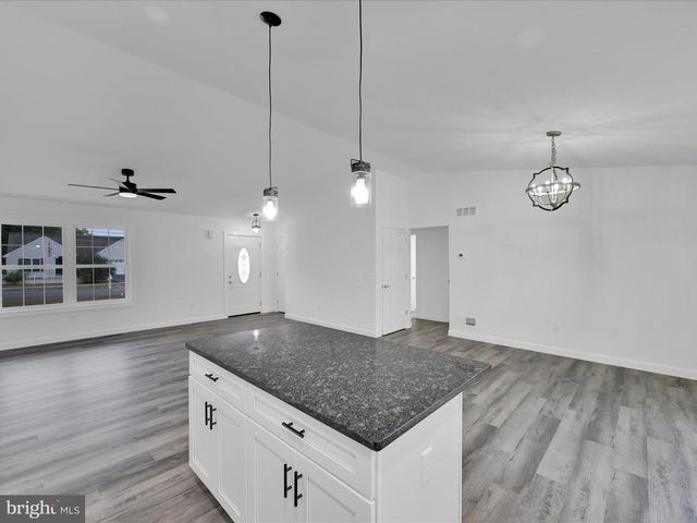 1591 STAG DR, Auburn, PA 17922