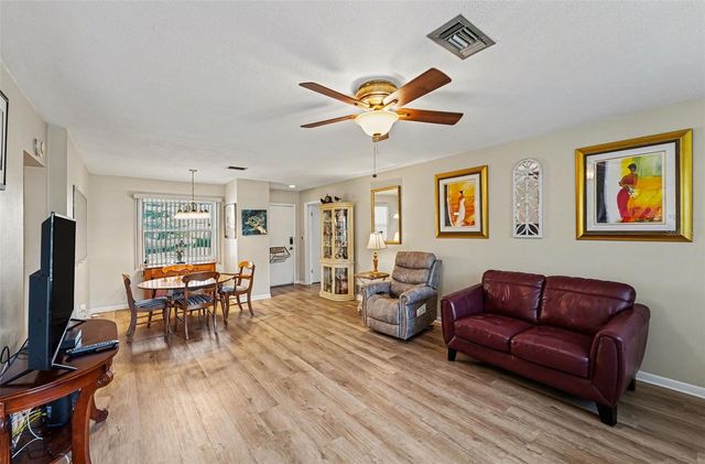 6580 GOLDEN HORSESHOE DRIVE, Seminole, FL 33777