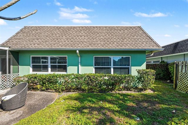 6580 GOLDEN HORSESHOE DRIVE, Seminole, FL 33777