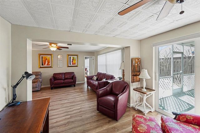 6580 GOLDEN HORSESHOE DRIVE, Seminole, FL 33777