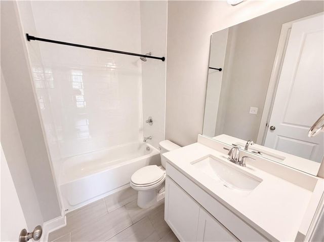 820 Pennington View Lane, Alpharetta, GA 30004