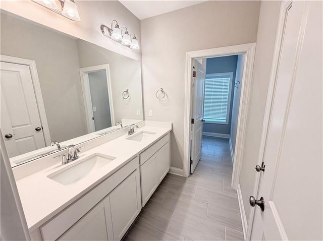 820 Pennington View Lane, Alpharetta, GA 30004