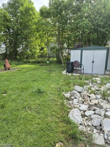 26285 Normandy Street, Roseville, MI 48066