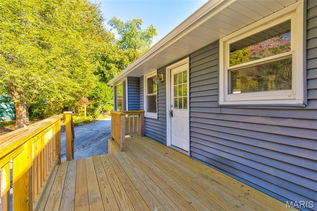 351 Kennedy Drive, East Alton, IL 62024