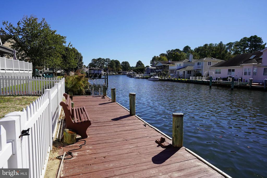 386 OCEAN PKWY, Ocean Pines, MD 21811